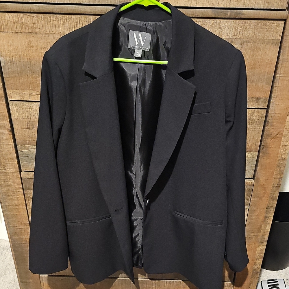 Worthington Elegant Black Blazer